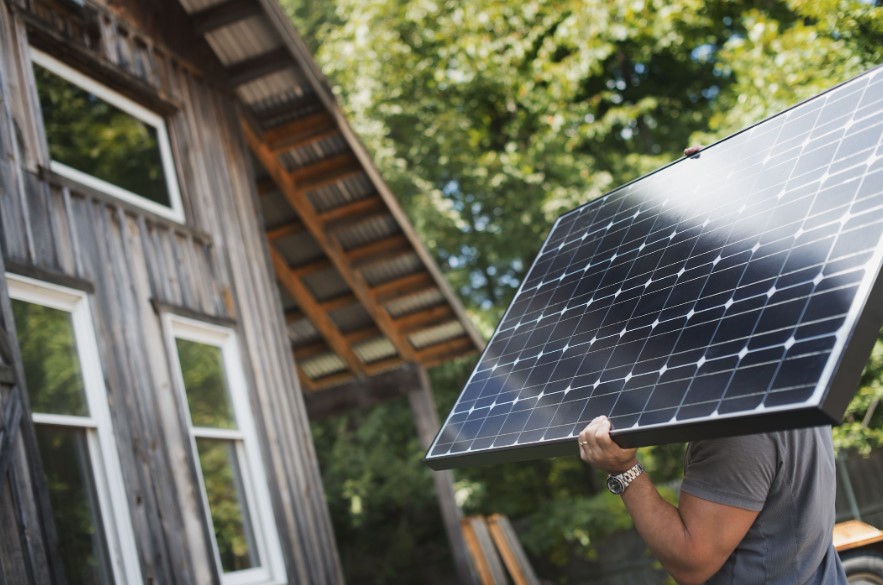 4 Reasons Why Installing a Photovoltaic System in Your Home Makes Sense